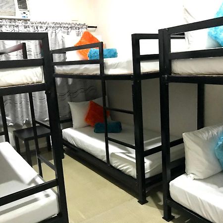 Halfway House Hostel Mactan Cebu Airport Lapu-Lapu City Exteriér fotografie