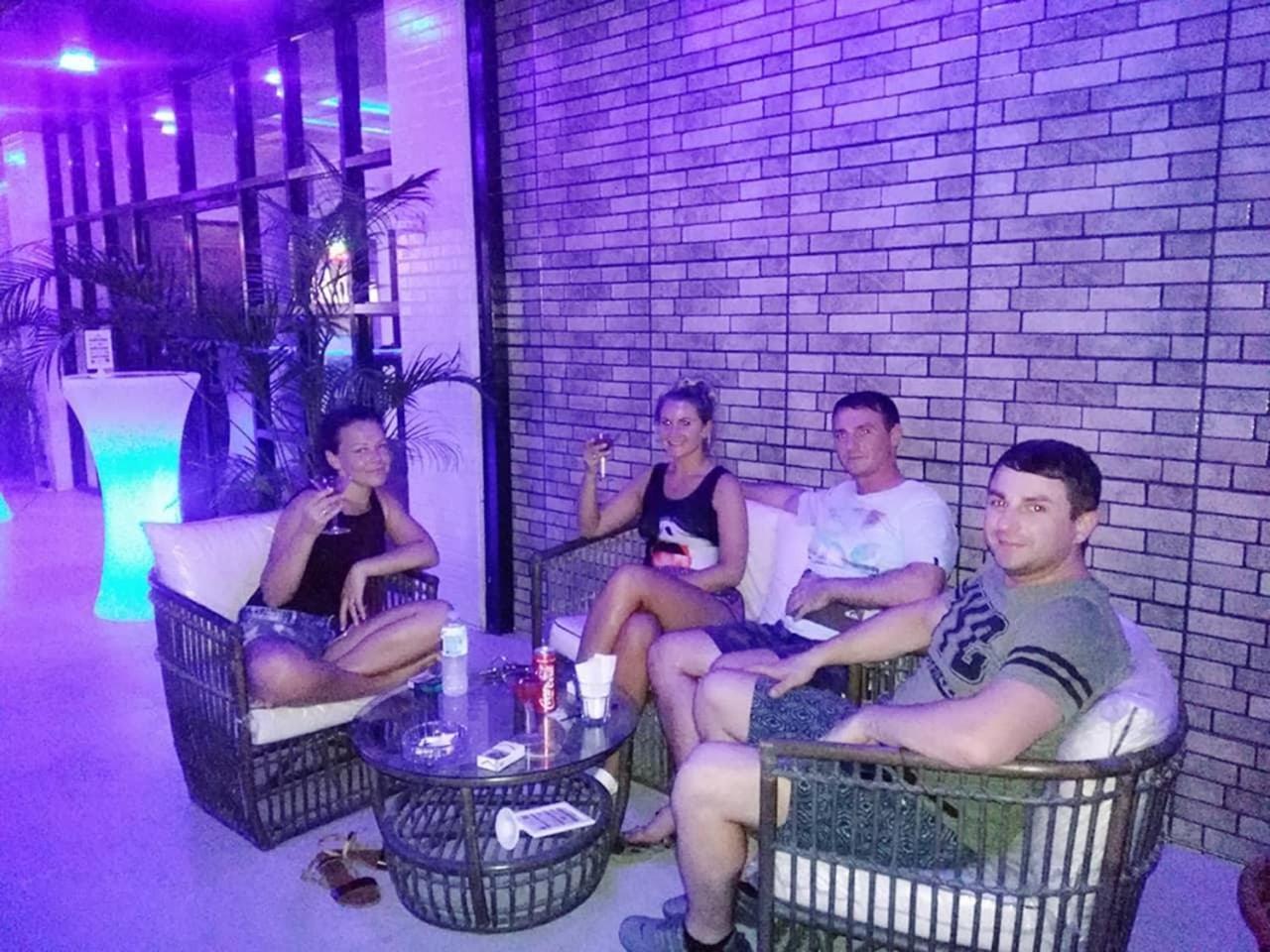 Halfway House Hostel Mactan Cebu Airport Lapu-Lapu City Exteriér fotografie
